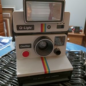 Vintage polaroid one step q light